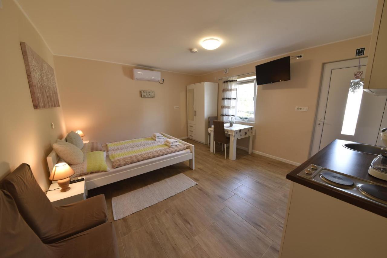 Lea Apartment Кастав Екстериор снимка
